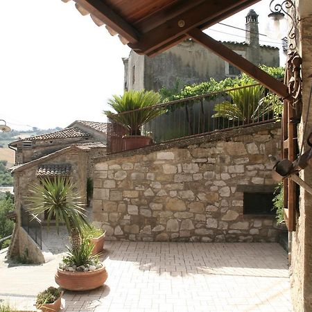 شقة تودي  في Borgo Medioevale المظهر الخارجي الصورة